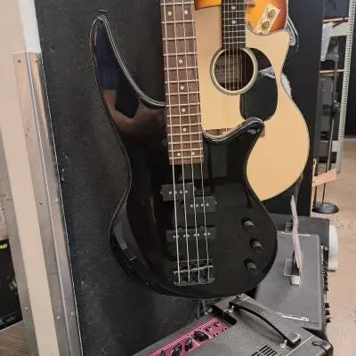 Jackson JS2 SPECTRA Bass 2